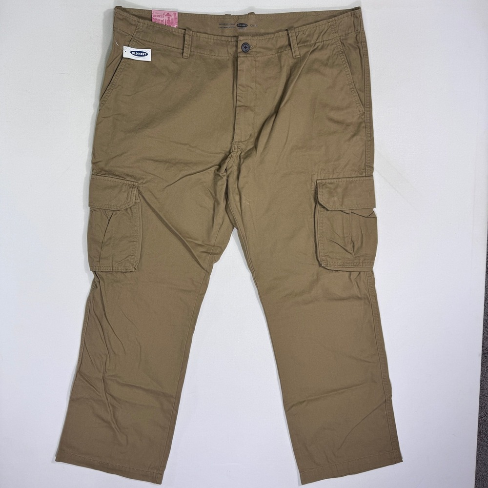 Old Navy Broken-In Cargo Pants Mens 42x32 (42x31) Brown Straight Leg NWT Work